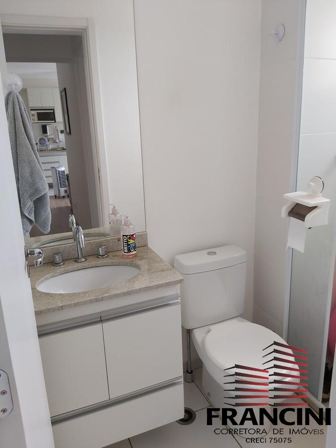 Apartamento à venda com 2 quartos, 64m² - Foto 9
