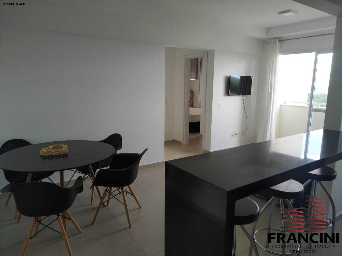 Apartamento à venda com 2 quartos, 68m² - Foto 11