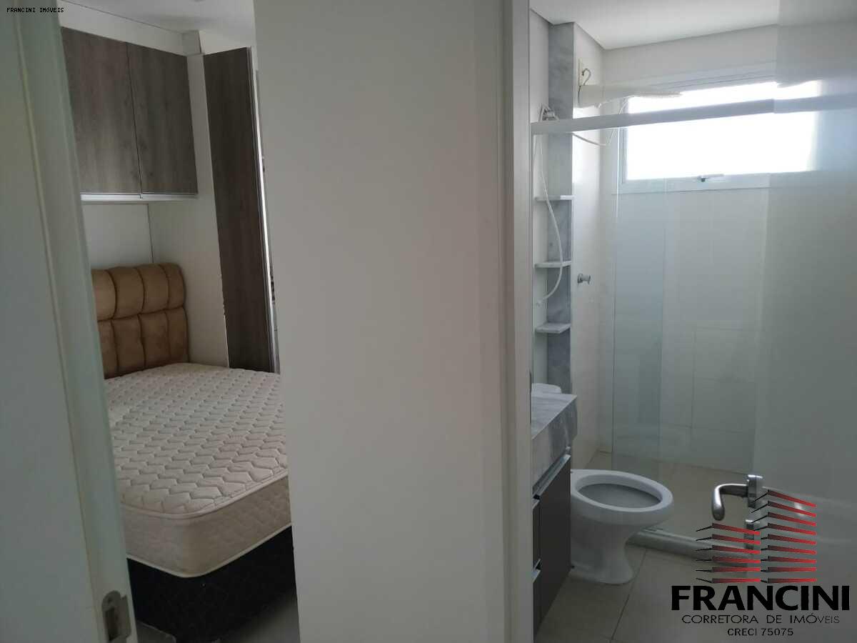Apartamento à venda com 2 quartos, 68m² - Foto 10