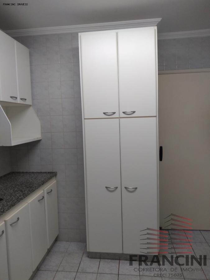 Apartamento à venda com 3 quartos, 93m² - Foto 22