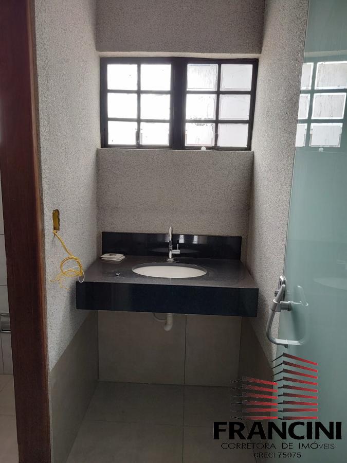 Casa à venda com 3 quartos, 280m² - Foto 8