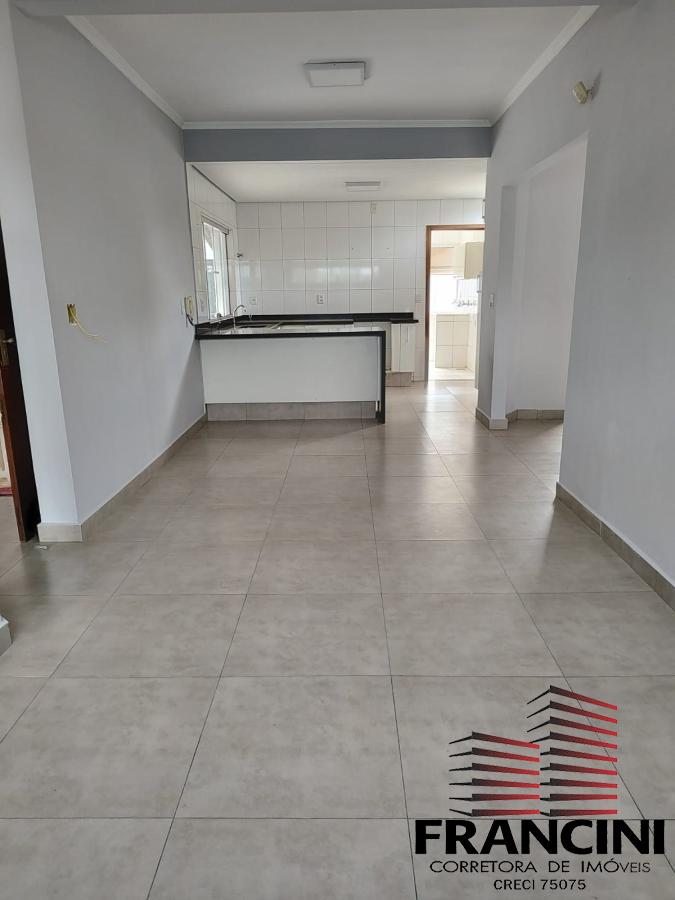 Casa à venda com 3 quartos, 280m² - Foto 10
