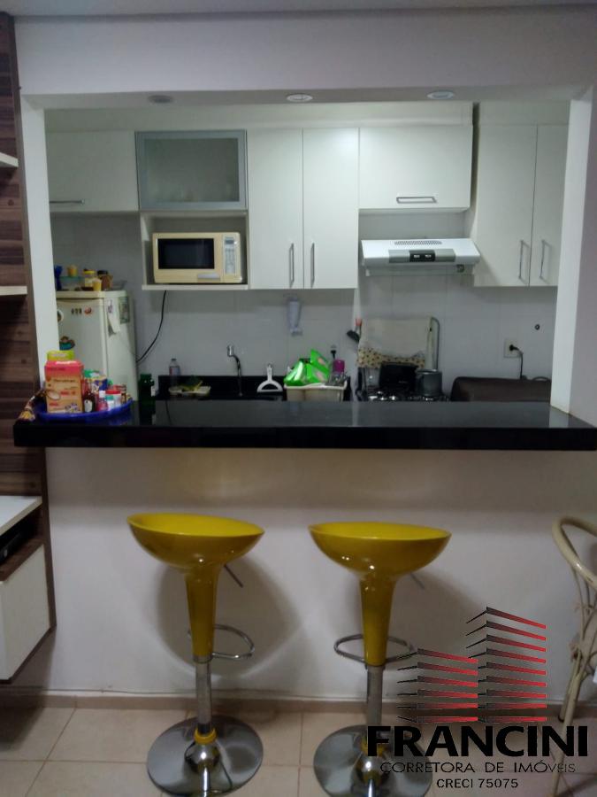 Apartamento à venda com 2 quartos, 46m² - Foto 4