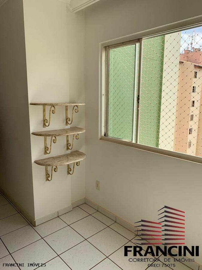 Apartamento à venda com 3 quartos, 74m² - Foto 8