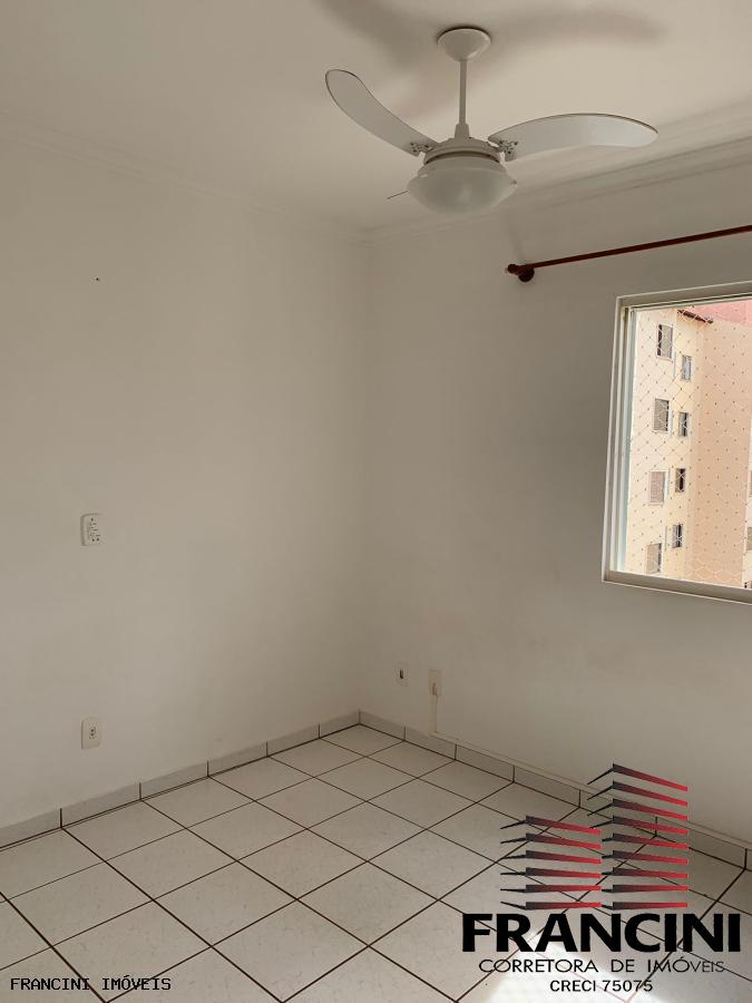 Apartamento à venda com 3 quartos, 74m² - Foto 16