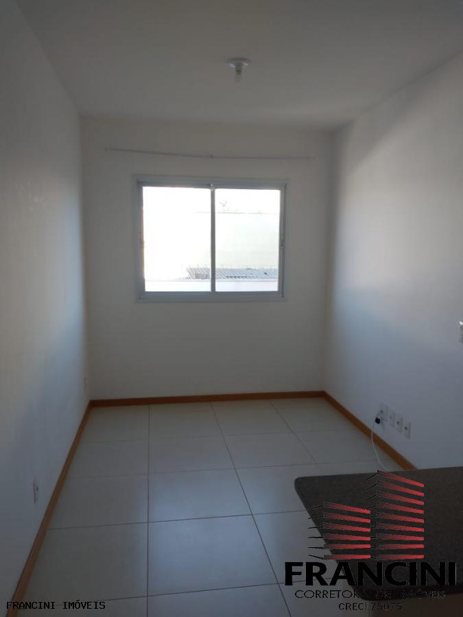 Apartamento à venda com 1 quarto, 34m² - Foto 2