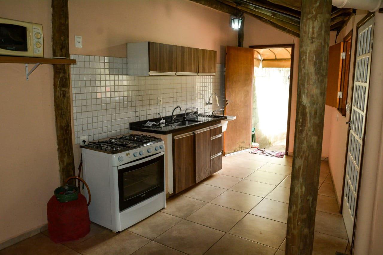 Chácara à venda com 2 quartos, 300m² - Foto 14