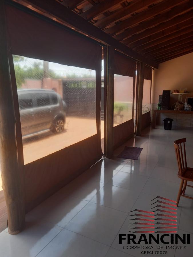 Chácara à venda com 3 quartos, 200m² - Foto 16