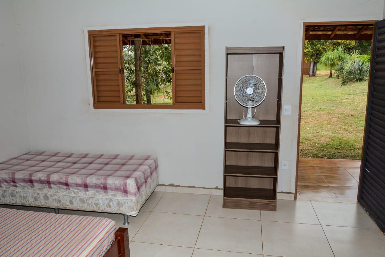 Chácara à venda com 2 quartos, 300m² - Foto 26