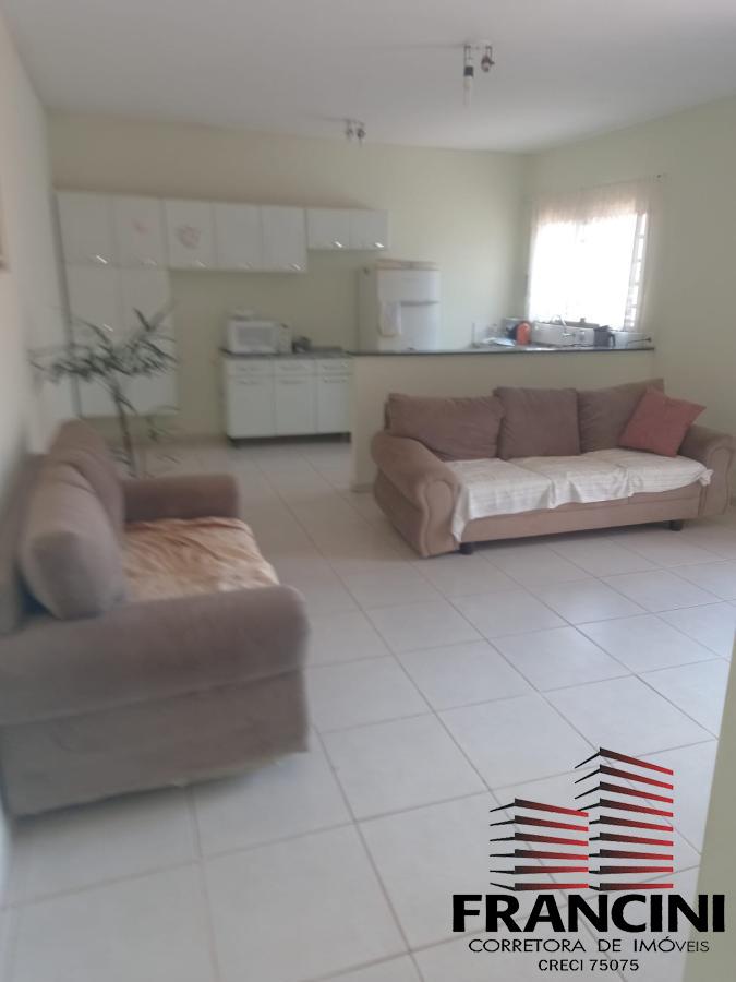 Chácara à venda com 3 quartos, 200m² - Foto 4