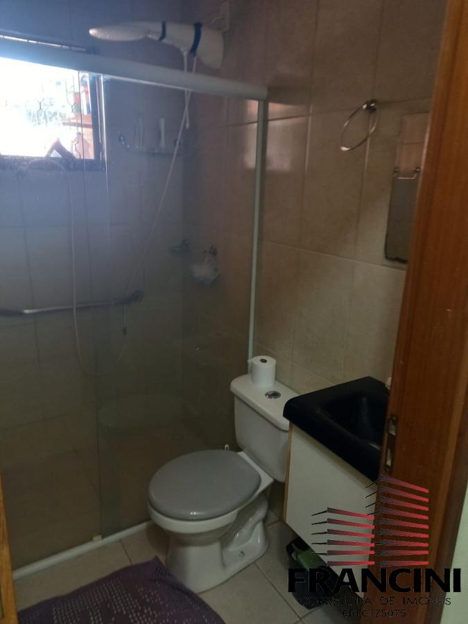 Chácara à venda com 3 quartos, 200m² - Foto 5
