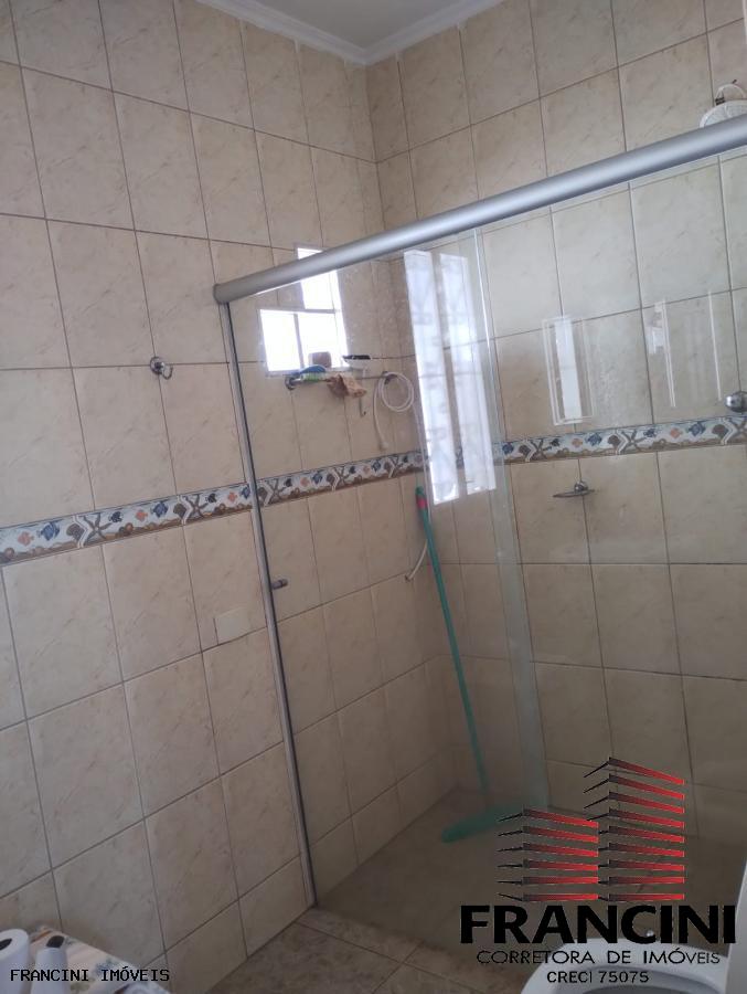 Chácara à venda com 2 quartos, 300m² - Foto 9