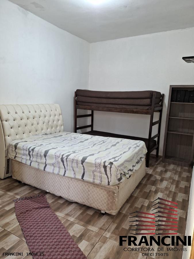 Chácara à venda com 2 quartos, 200m² - Foto 5