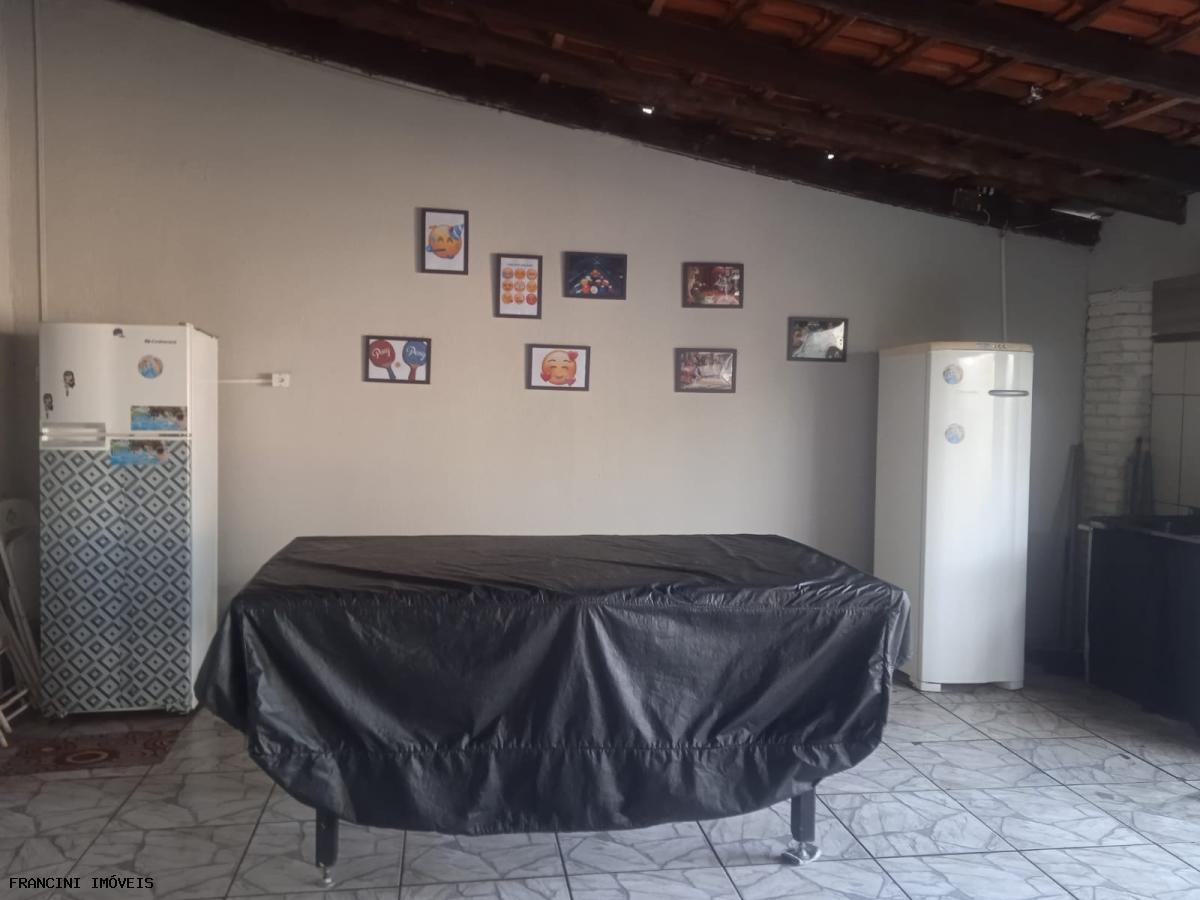 Chácara à venda com 2 quartos, 150m² - Foto 3