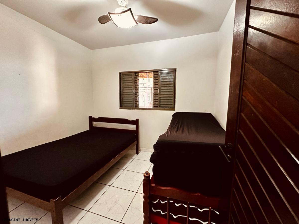 Chácara à venda com 3 quartos, 150m² - Foto 6