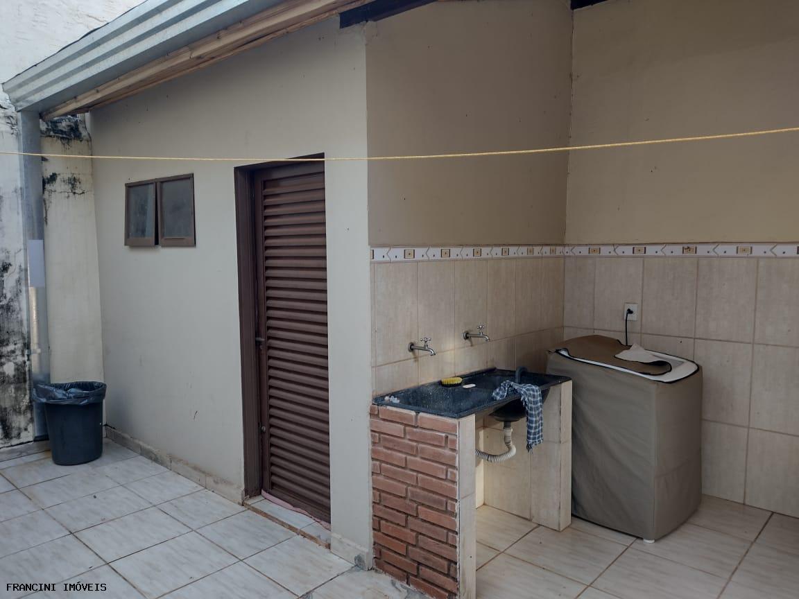 Chácara à venda com 3 quartos, 150m² - Foto 4