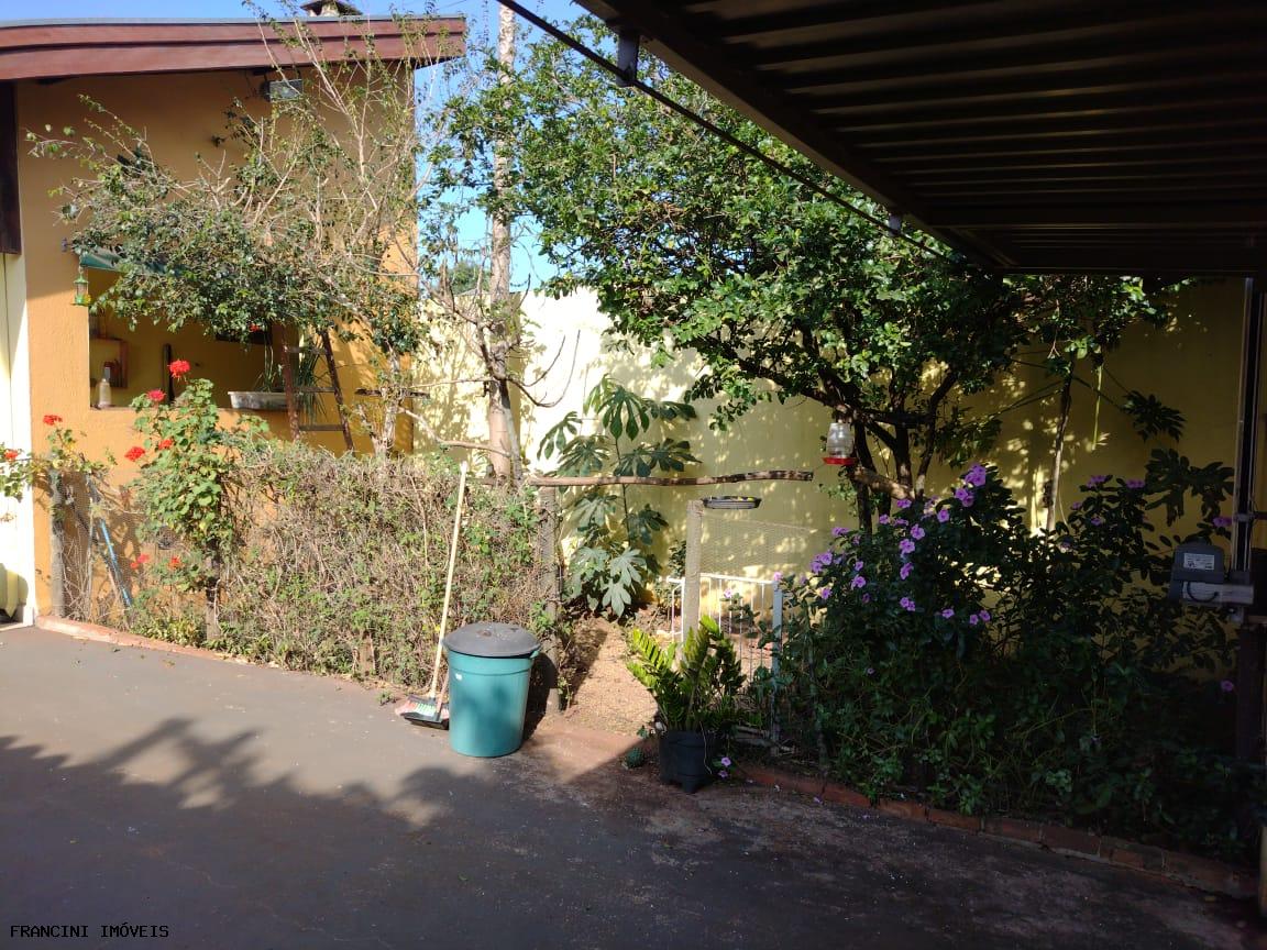 Chácara à venda com 3 quartos, 150m² - Foto 5