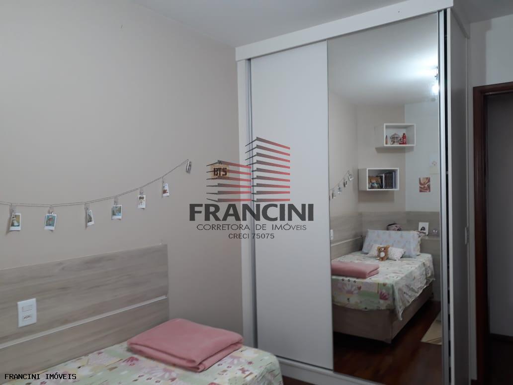 Apartamento à venda com 3 quartos, 76m² - Foto 12