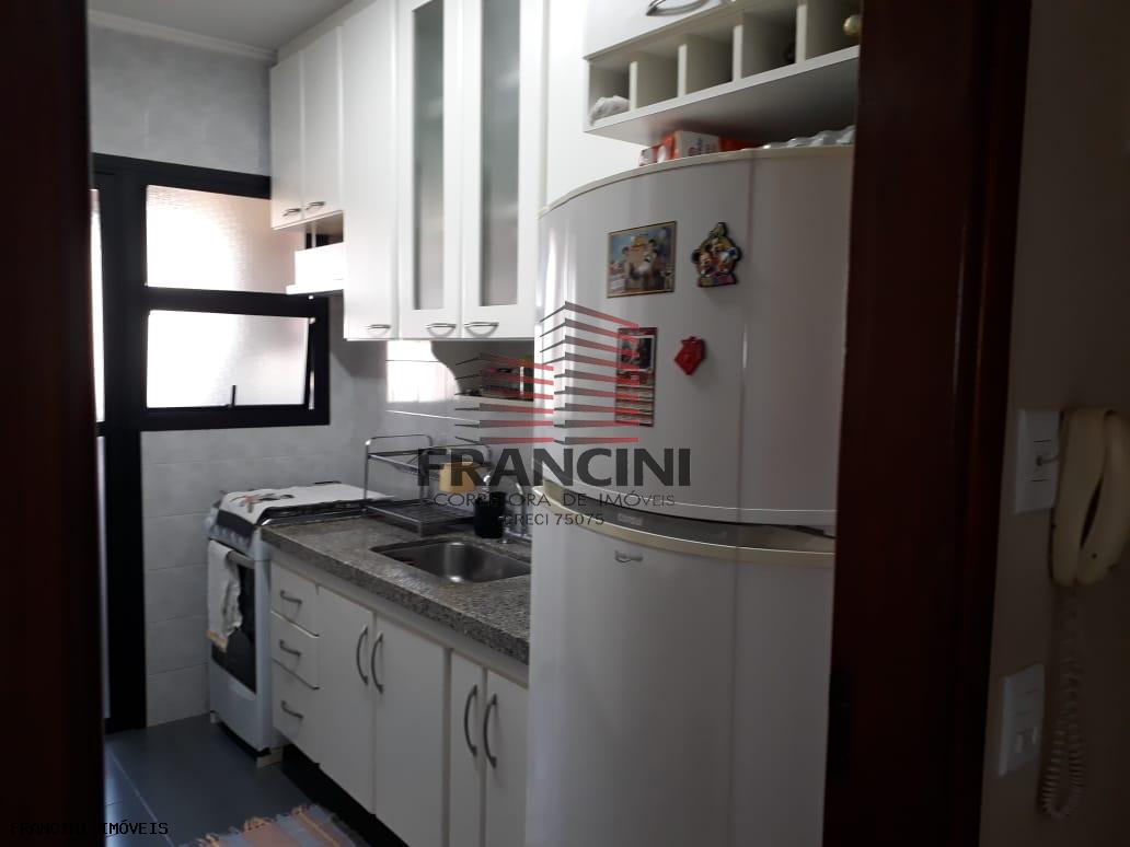 Apartamento à venda com 3 quartos, 76m² - Foto 14