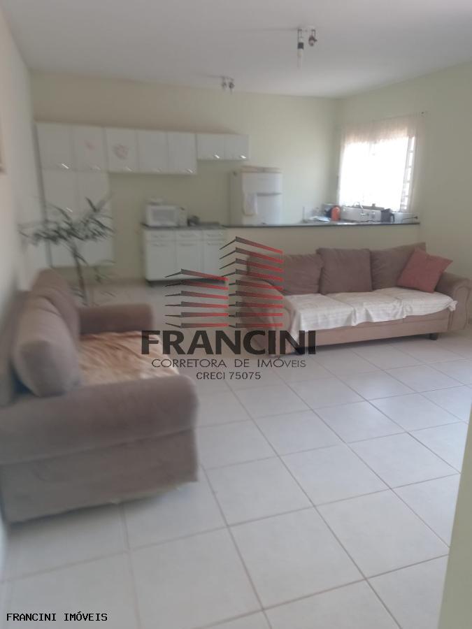 Chácara à venda com 3 quartos, 180m² - Foto 14