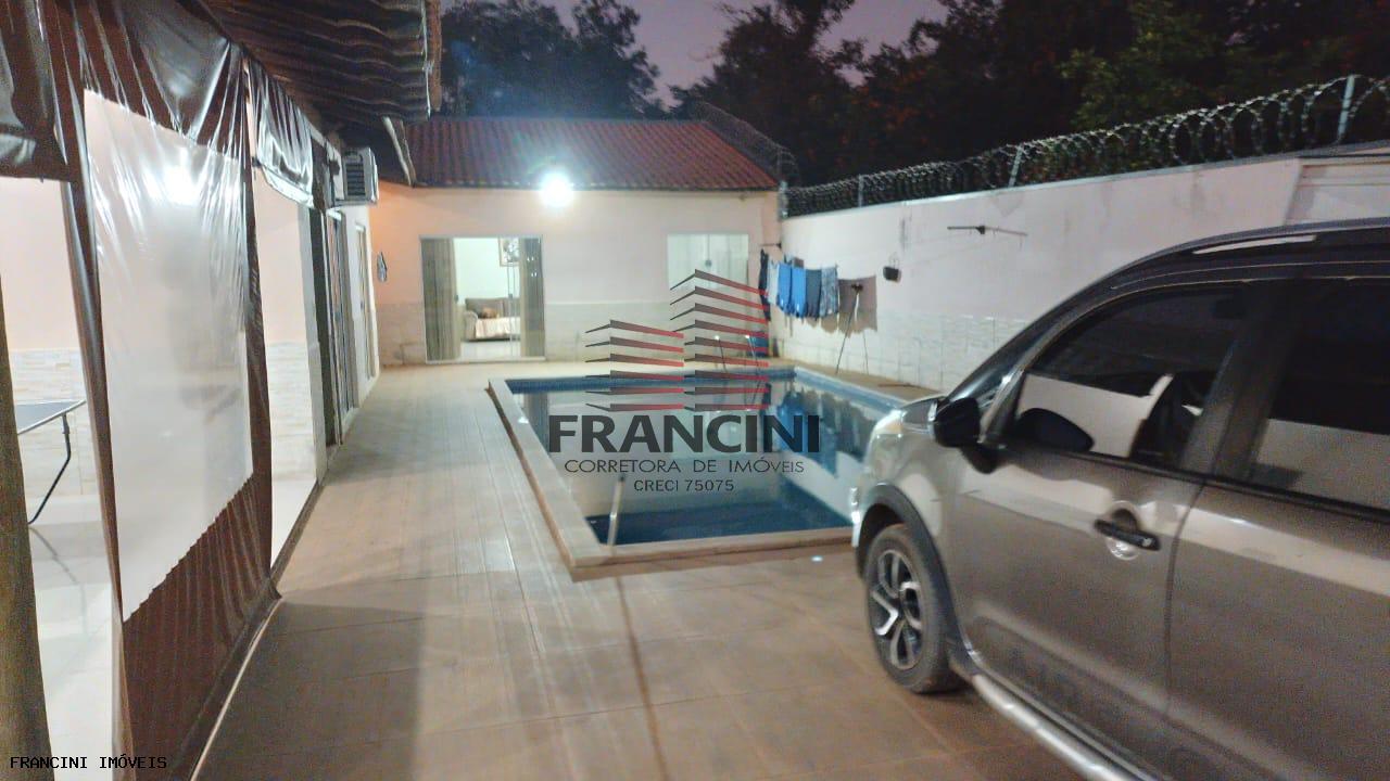 Chácara à venda com 3 quartos, 180m² - Foto 19