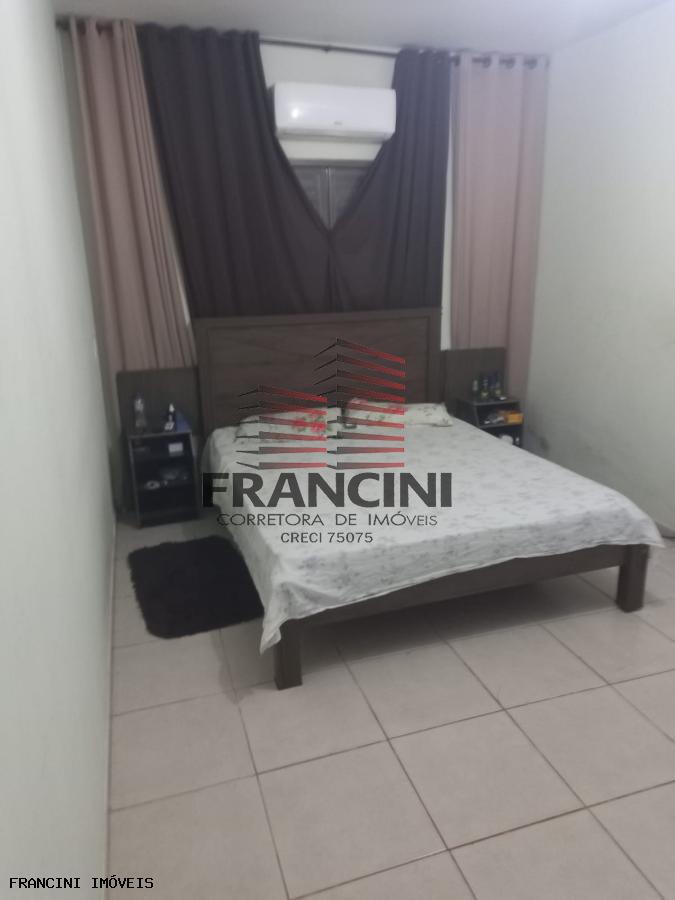 Chácara à venda com 3 quartos, 180m² - Foto 17