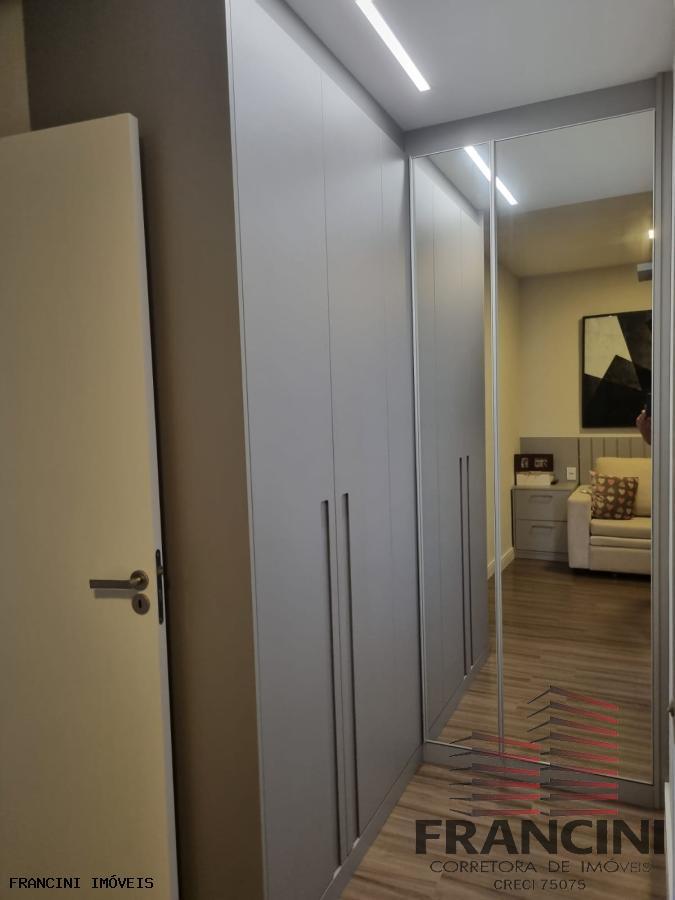 Apartamento para alugar com 3 quartos, 160m² - Foto 7