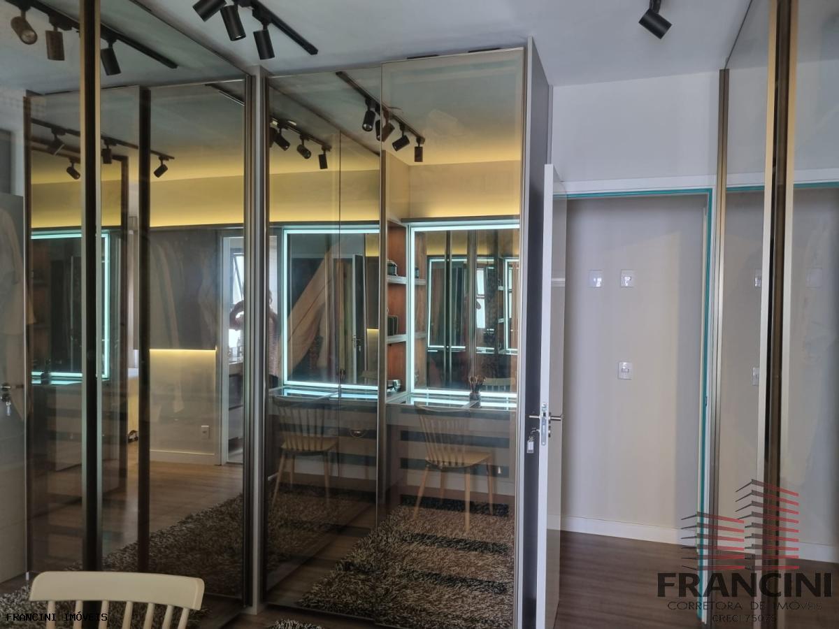 Apartamento para alugar com 3 quartos, 160m² - Foto 12