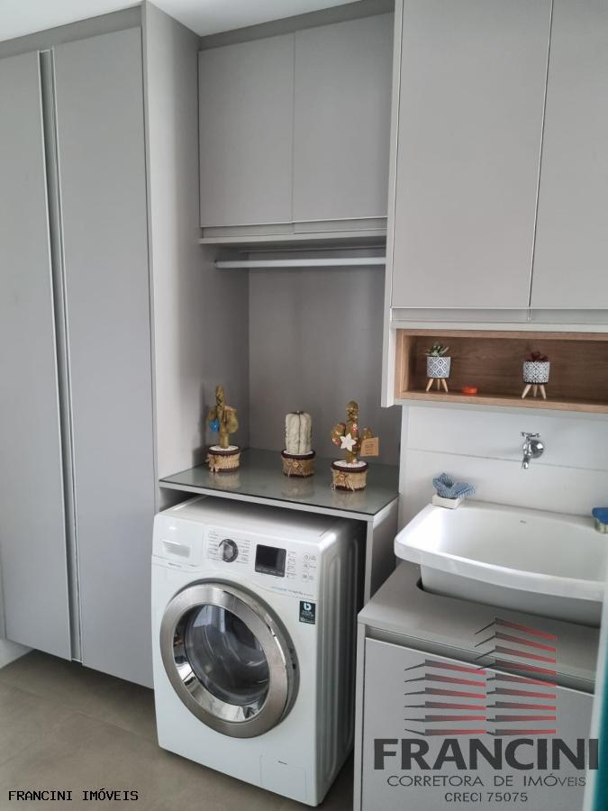 Apartamento para alugar com 3 quartos, 160m² - Foto 25