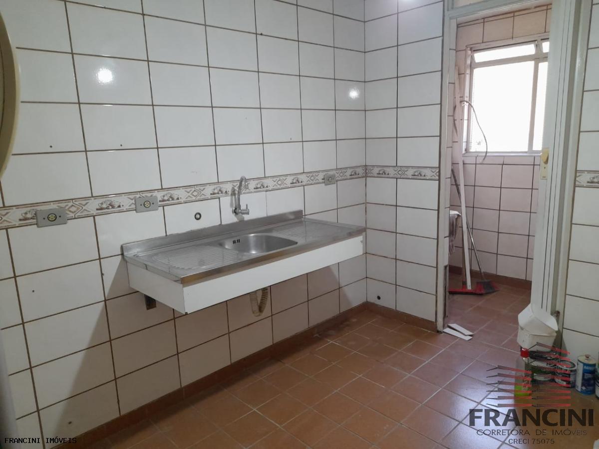 Apartamento à venda com 2 quartos, 58m² - Foto 3