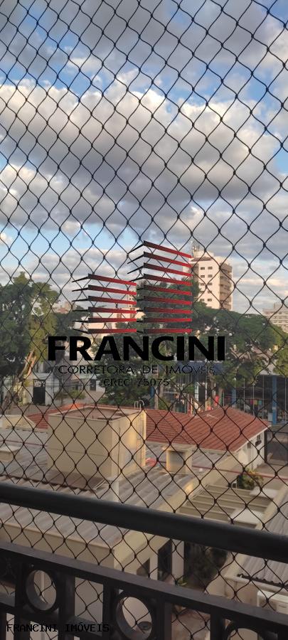 Apartamento à venda com 1 quarto, 32m² - Foto 2