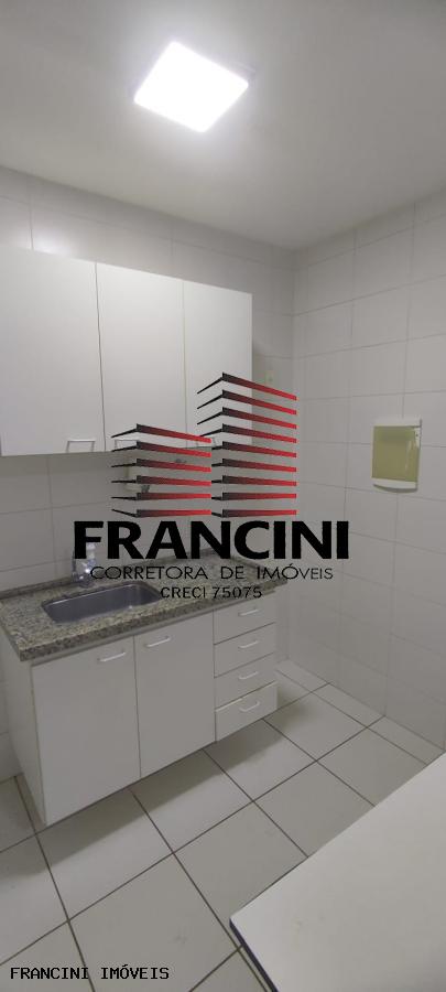 Apartamento à venda com 1 quarto, 32m² - Foto 12