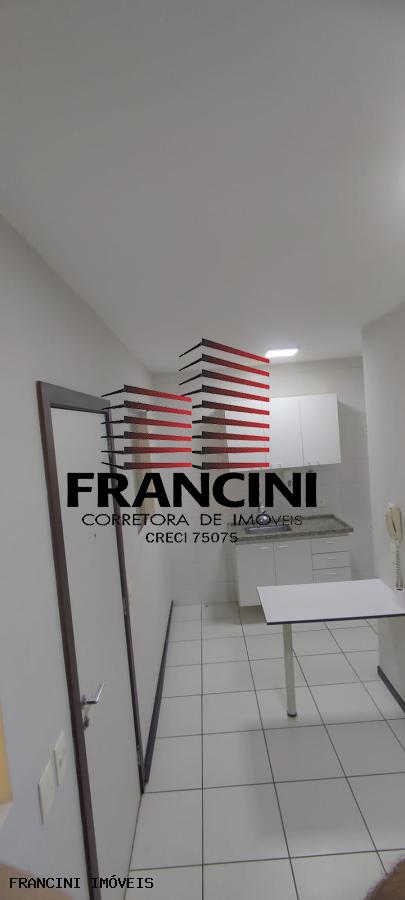 Apartamento à venda com 1 quarto, 32m² - Foto 13