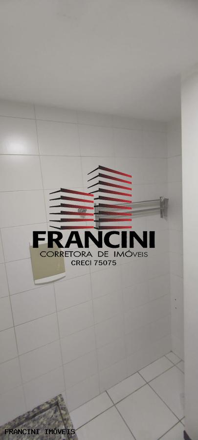 Apartamento à venda com 1 quarto, 32m² - Foto 15