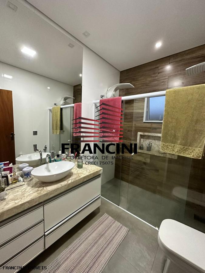 Casa de Condomínio à venda com 3 quartos, 220m² - Foto 10