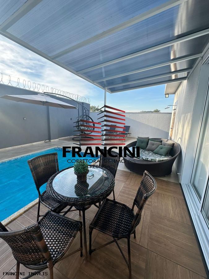 Casa de Condomínio à venda com 3 quartos, 220m² - Foto 18