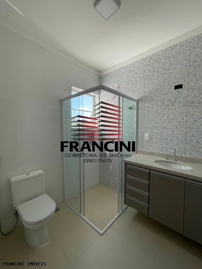 Apartamento para alugar com 3 quartos, 120m² - Foto 5