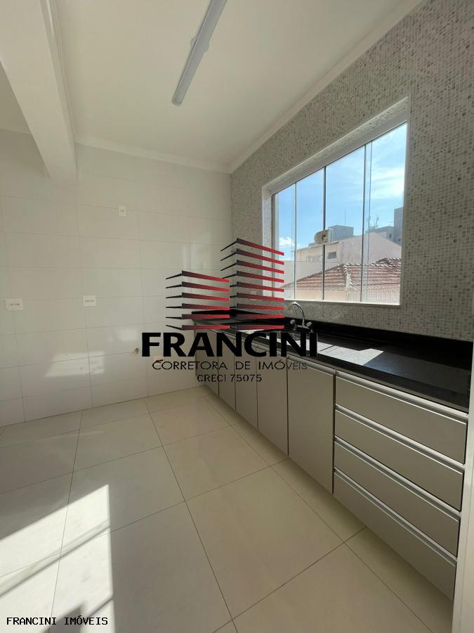 Apartamento para alugar com 3 quartos, 120m² - Foto 9