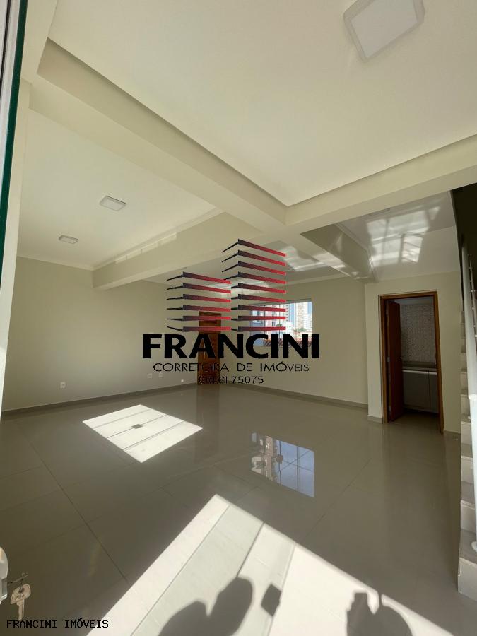 Apartamento para alugar com 3 quartos, 120m² - Foto 13
