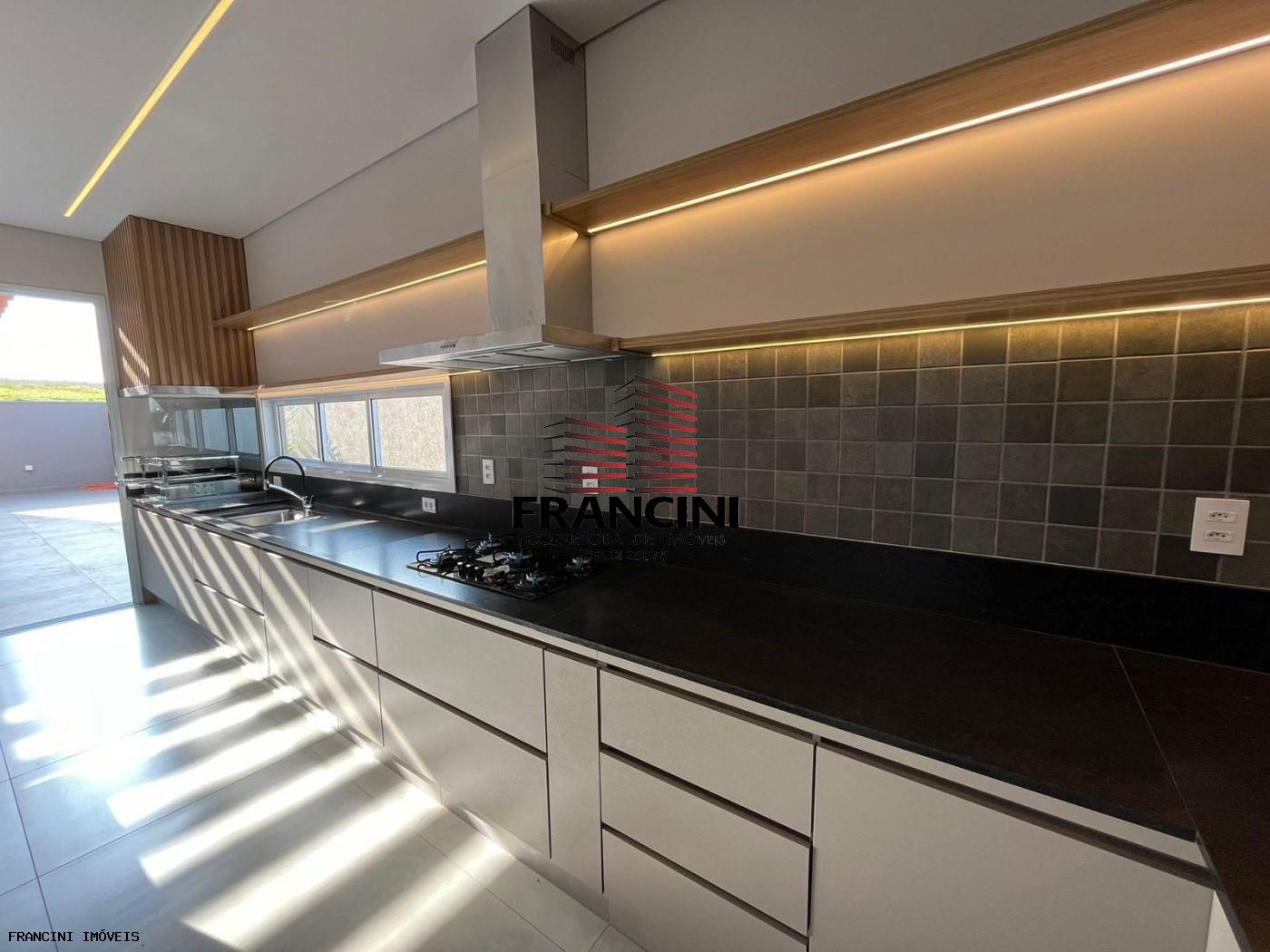 Casa de Condomínio à venda com 3 quartos, 177m² - Foto 2