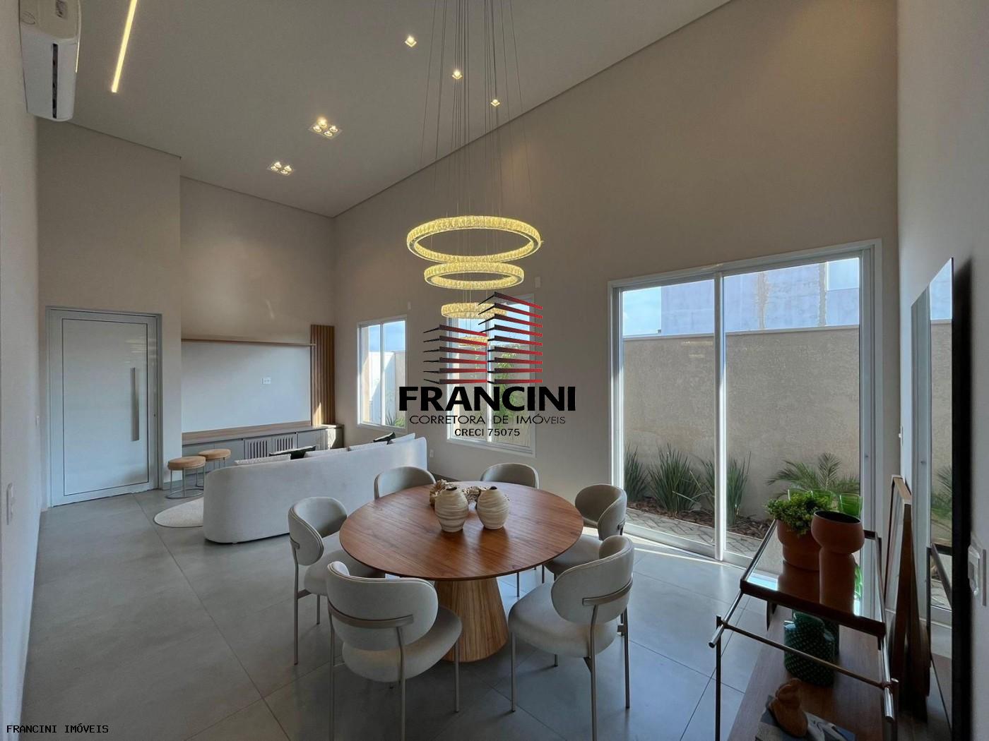 Casa de Condomínio à venda com 3 quartos, 177m² - Foto 1