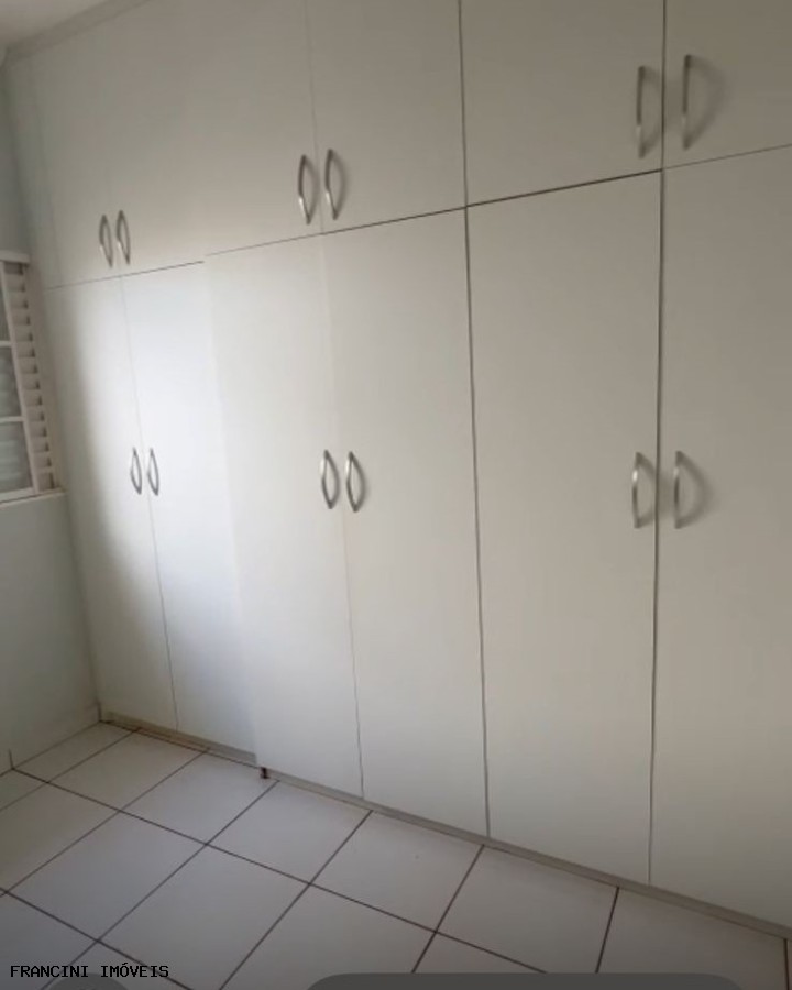 Casa, 3 quartos, 360 m² - Foto 2