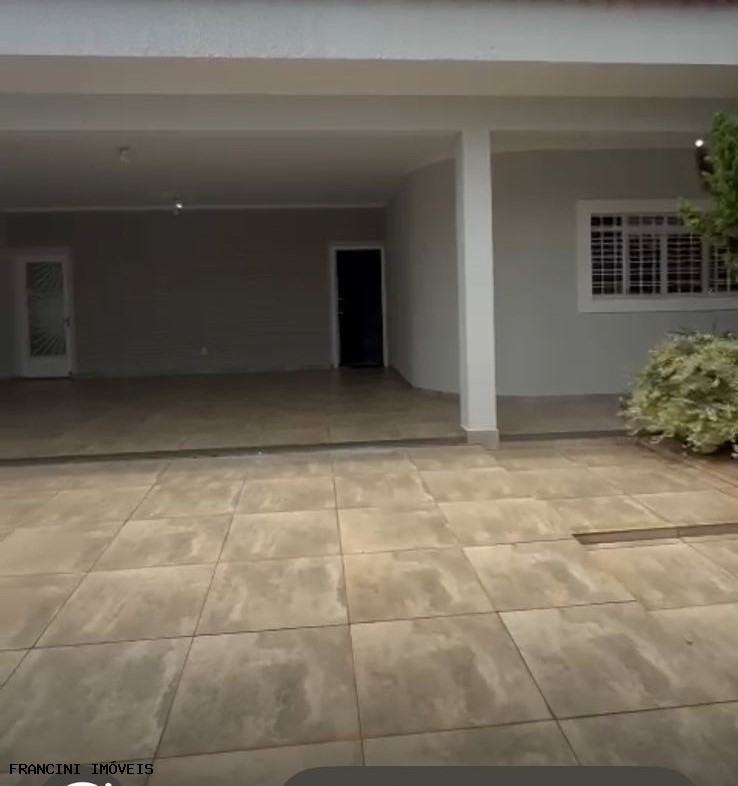 Casa, 3 quartos, 360 m² - Foto 1