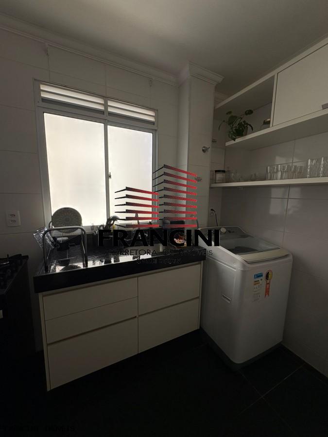 Apartamento à venda com 2 quartos, 42m² - Foto 4