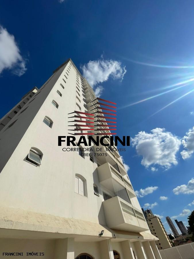 Apartamento para alugar com 3 quartos, 105m² - Foto 1