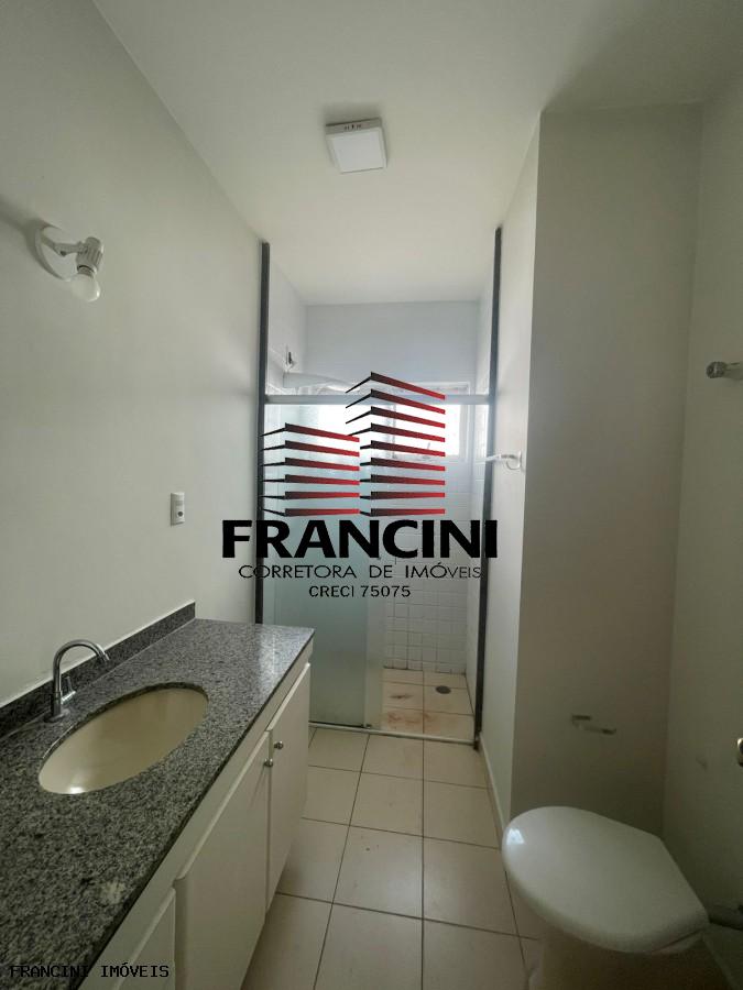 Casa de Condomínio para alugar com 3 quartos, 150m² - Foto 10