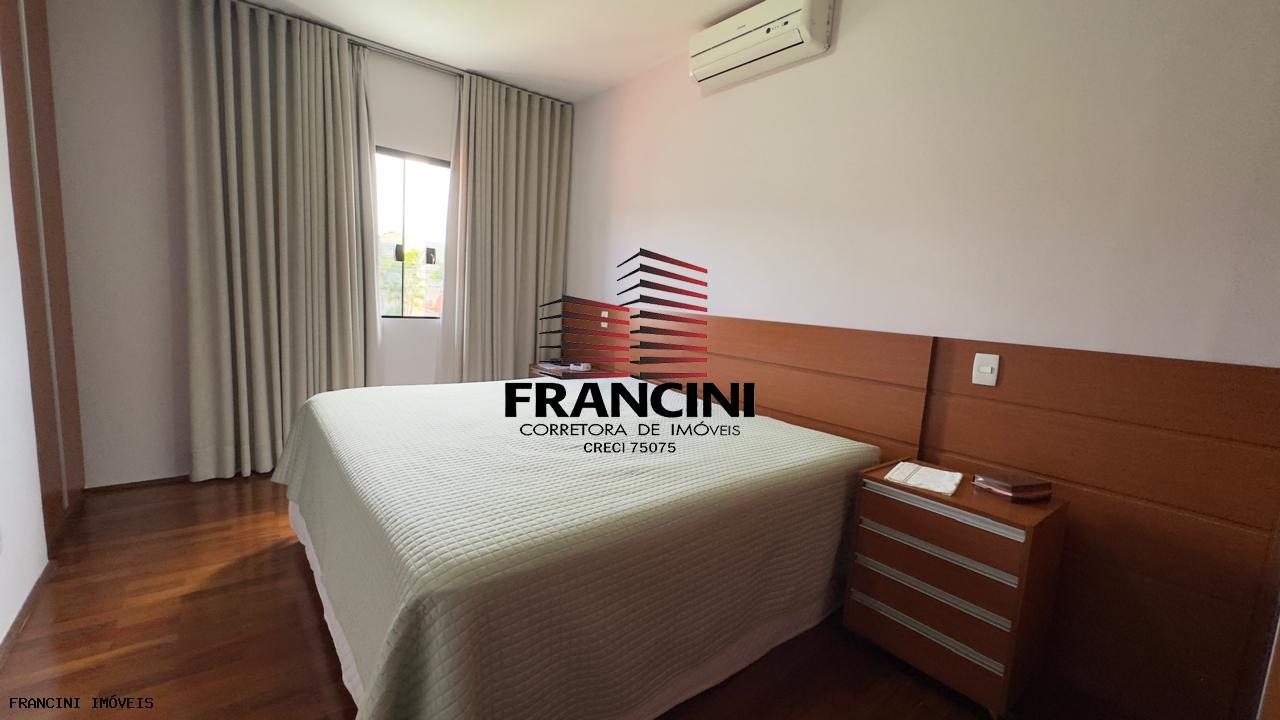 Casa de Condomínio à venda com 3 quartos, 300m² - Foto 6