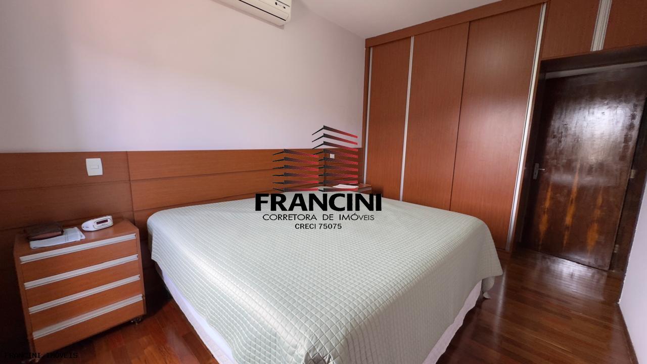 Casa de Condomínio à venda com 3 quartos, 300m² - Foto 12