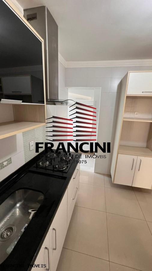 Apartamento à venda com 2 quartos, 78m² - Foto 1
