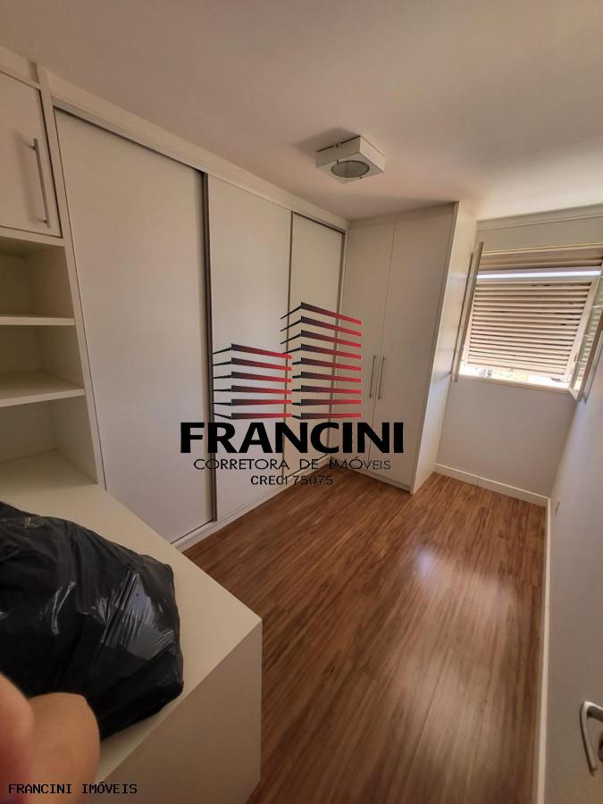 Apartamento à venda com 2 quartos, 66m² - Foto 4